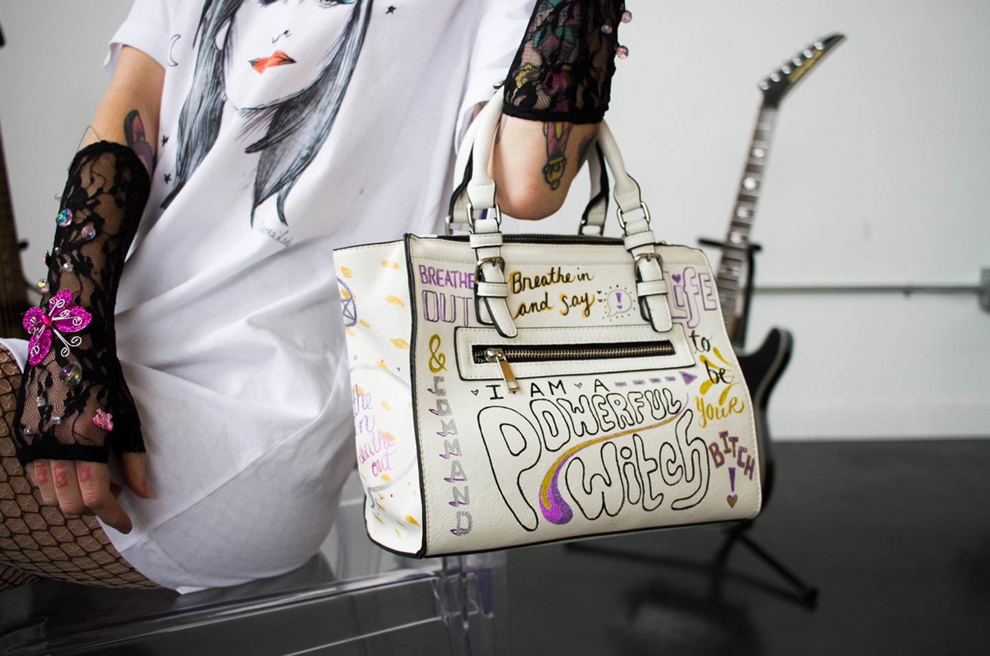 I Am A Powerful Witch Purse